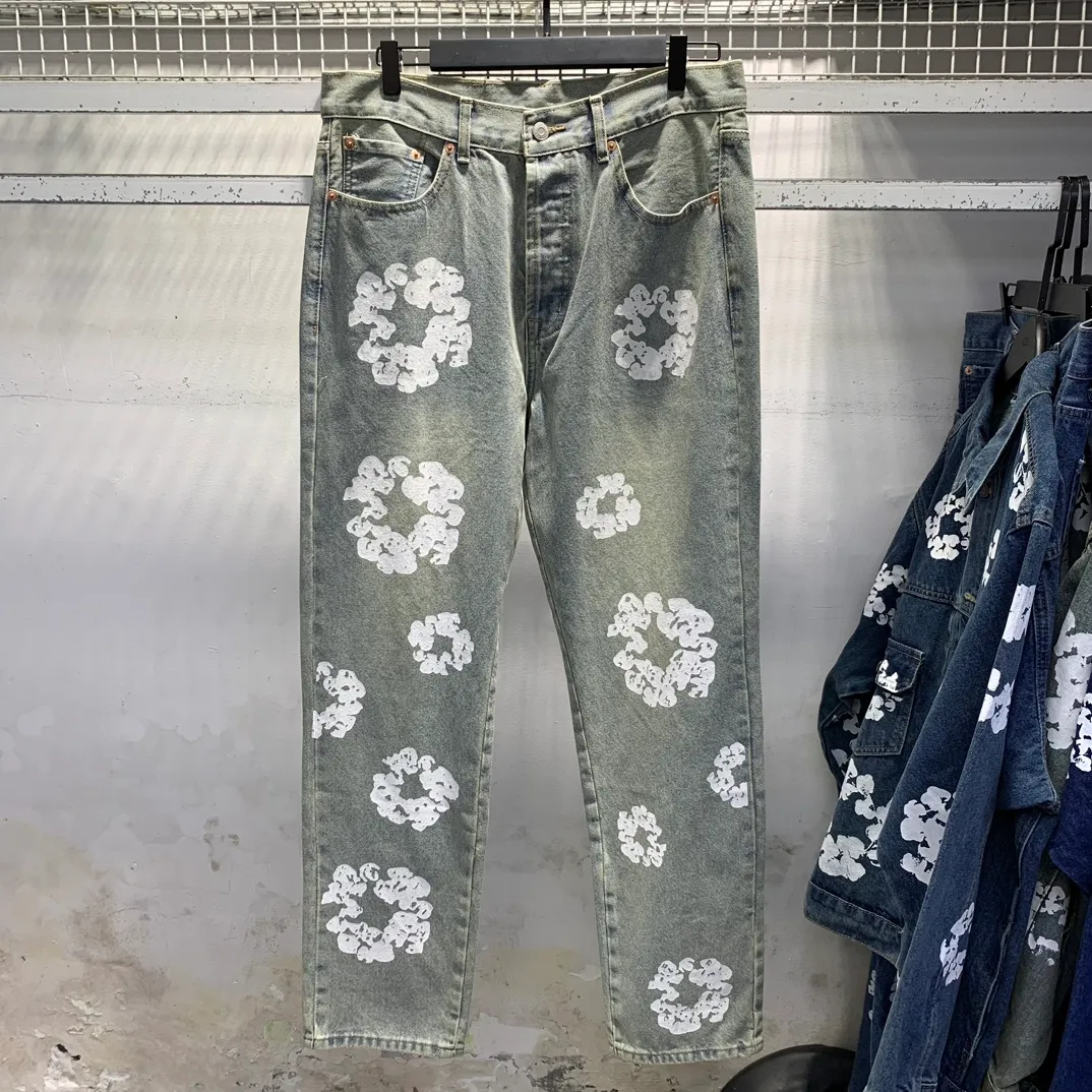D107# P200 Denim Tears Kapok printed denim high-quality jeans trousers. The official website has the most complete version and color matching, 6 colors! ! !  color: dark blue, light blue, retro blue, denim blue, black, white size: 30 32 34 36